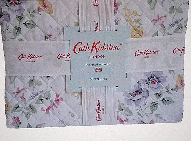 Cath Kidston Queen Quilt, Pembroke Rose, 100% Cotton, Polka Dot Floral, New
