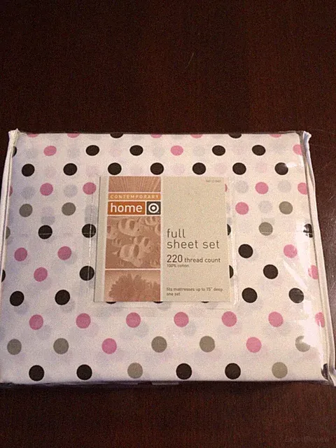Ivory w/Polka Dots 4 pc Full Size Sheet Set, 100% Cotton, 220 Thread Count NIP