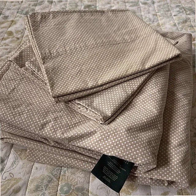 Lauren Ralph Lauren 4pc FULL Sheet Set, Mini White Polka Dots On Beige
