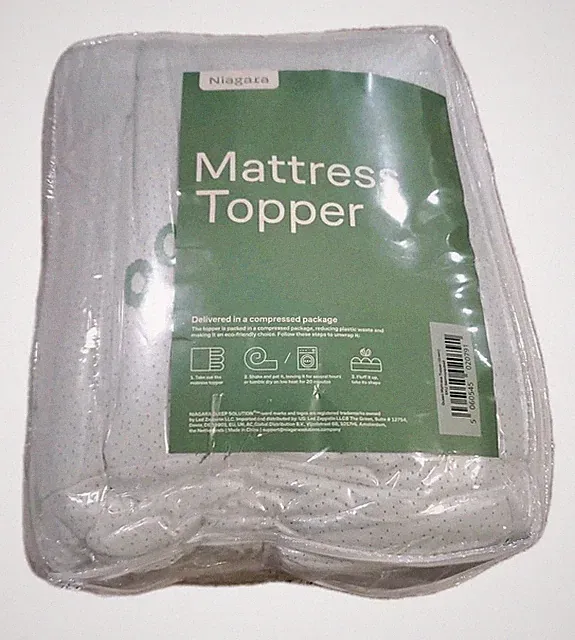 Niagra Green Queen Mattress Topper