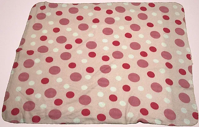 Pink White Polka Dot Fleece Throw Plush Blanket 64x48 Bedding Home Decor