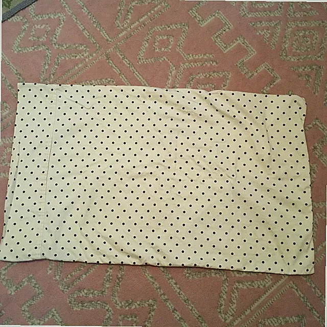 Ralph Lauren Barrymore Polka Dot Standard Pillow Case Cream Navy