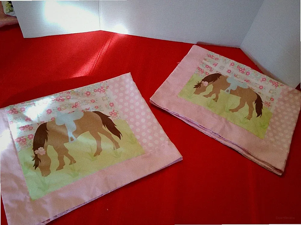 Target Circo Pair (2) Pretty Horse Pink Polka Dot Pillow Shams
